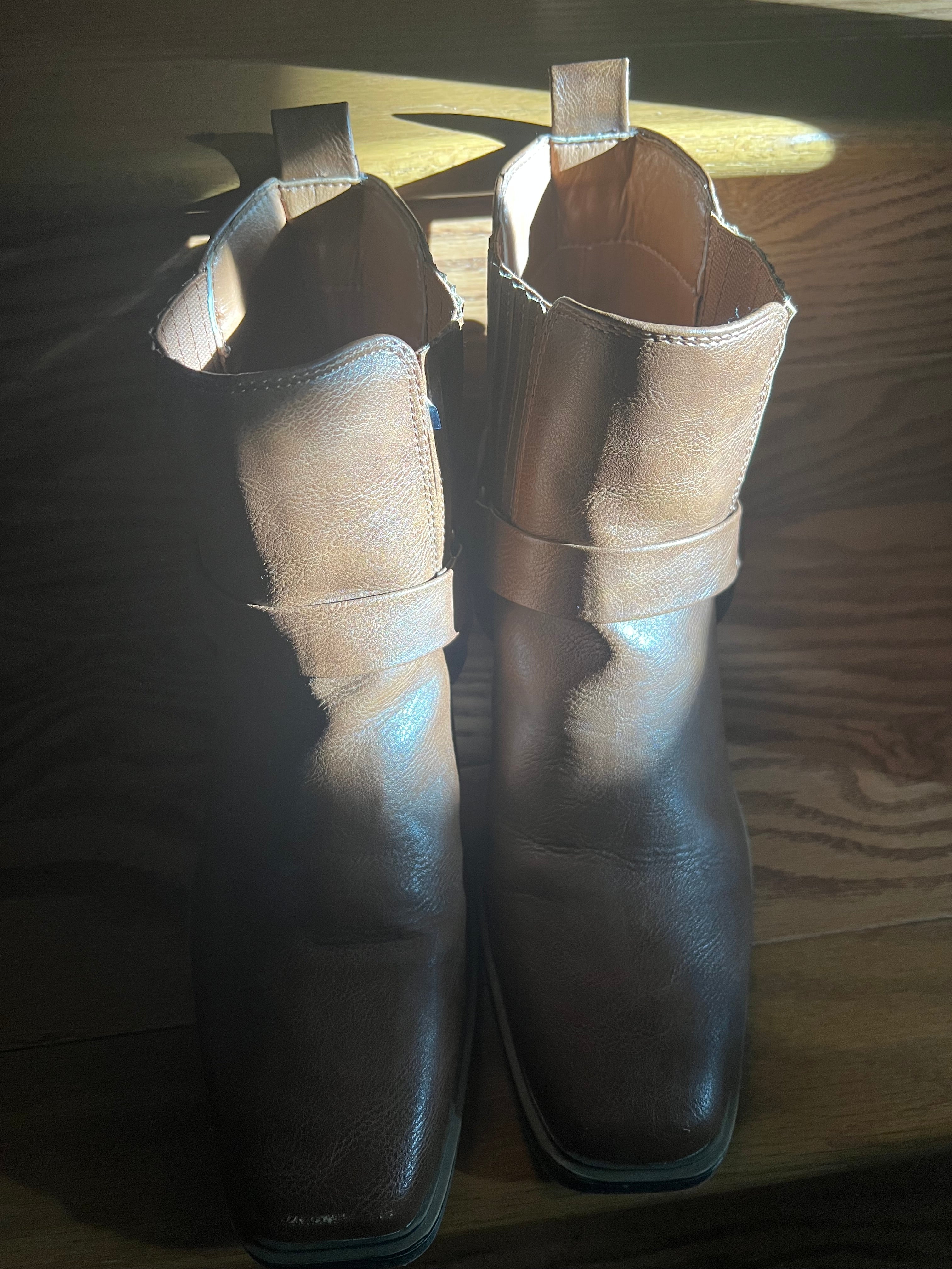 Sonoma Ankle Boots