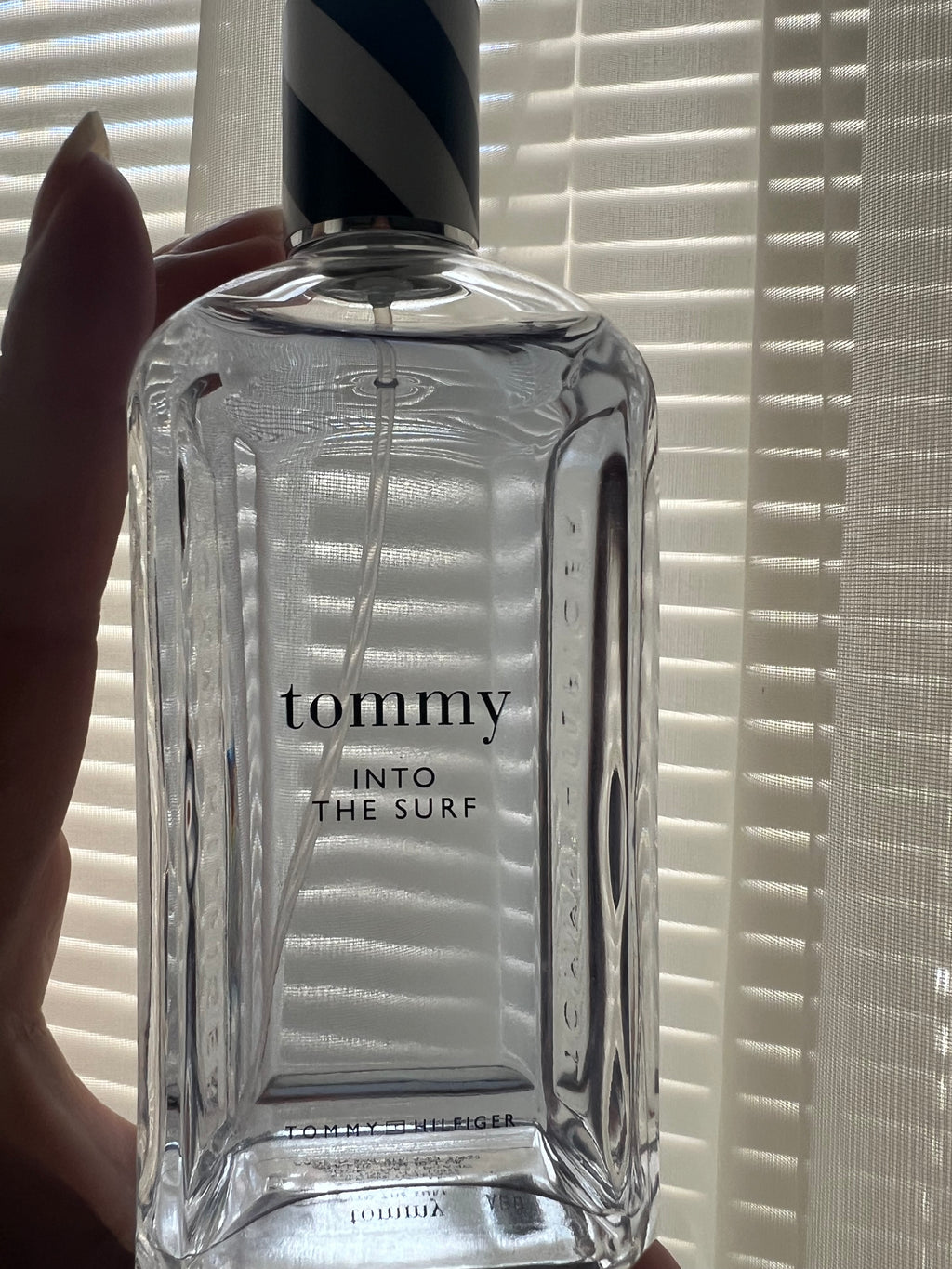 Tommy Hilfiger Into The Surf
