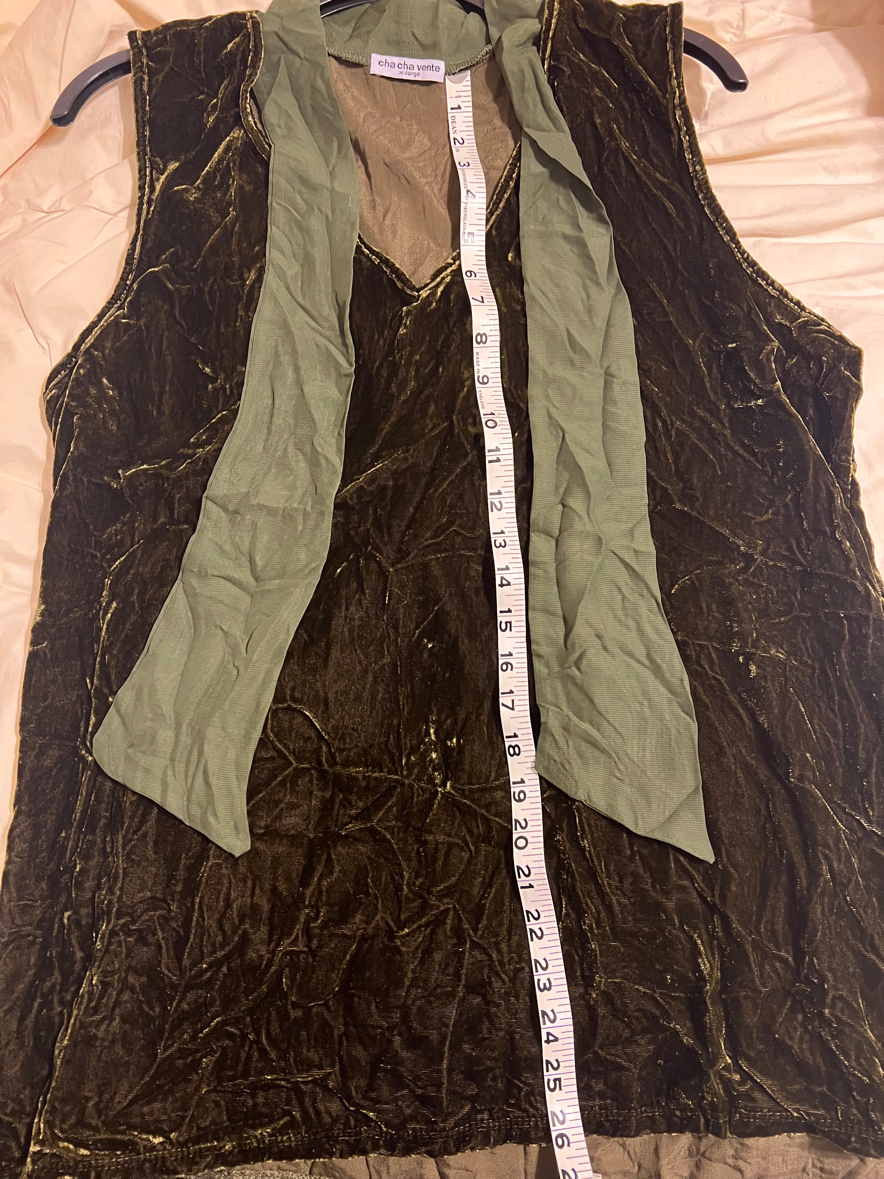 Cha Cha Vente tank top