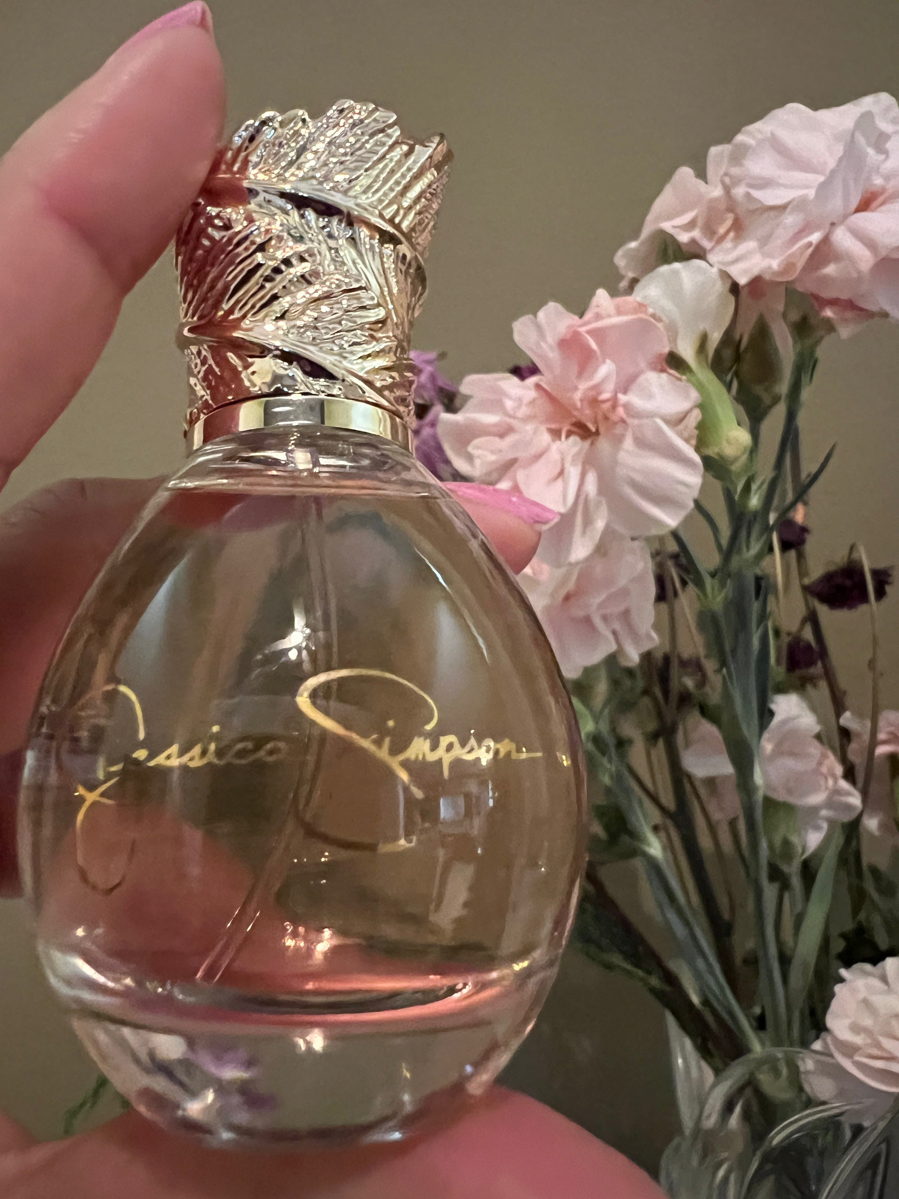 Jessica Simpson Signature