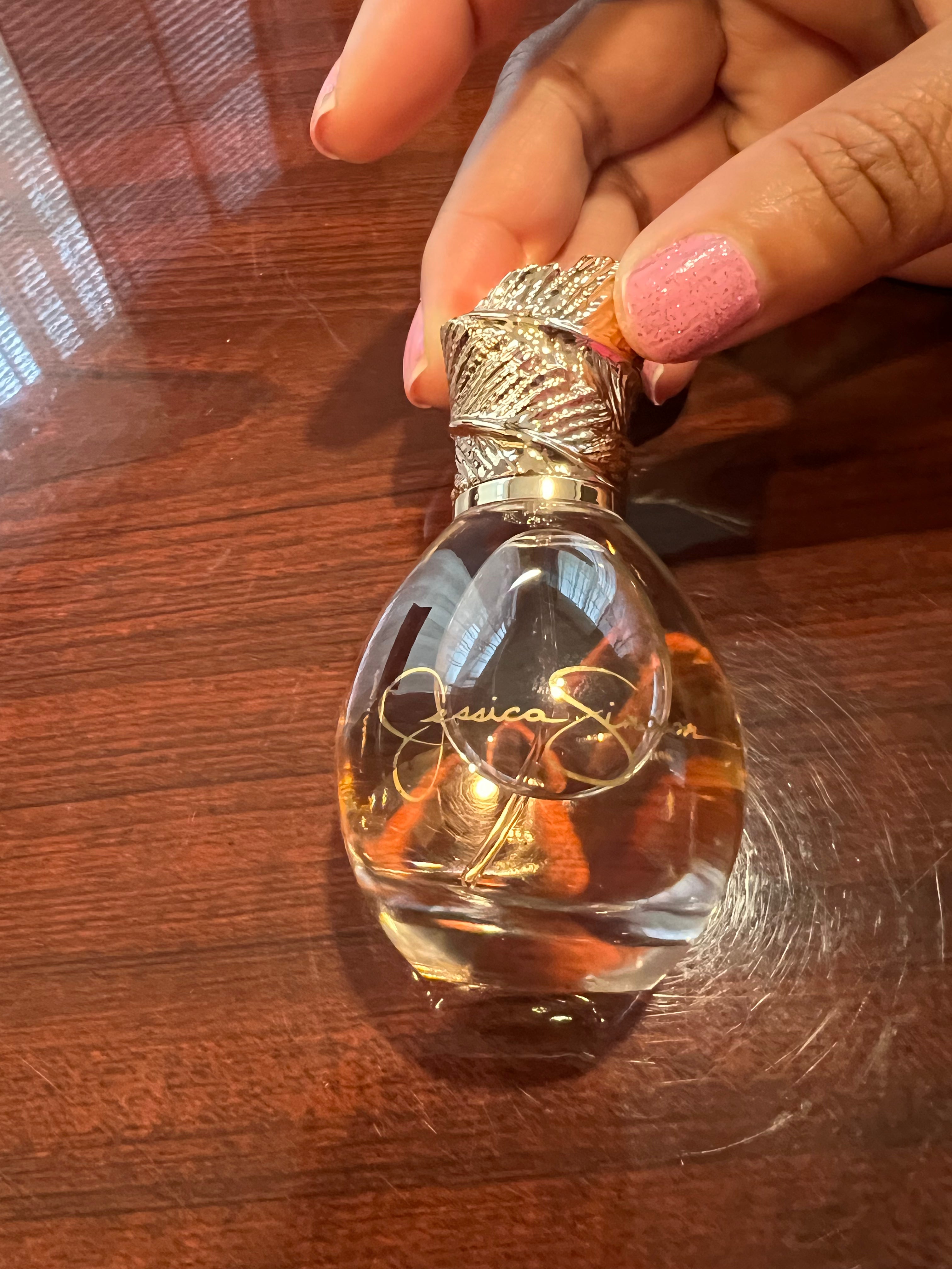 Jessica Simpson Signature