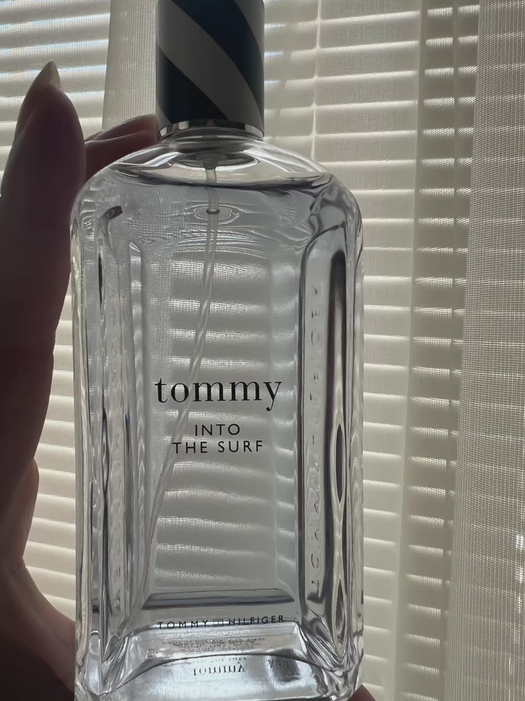 Tommy Hilfiger Into The Surf